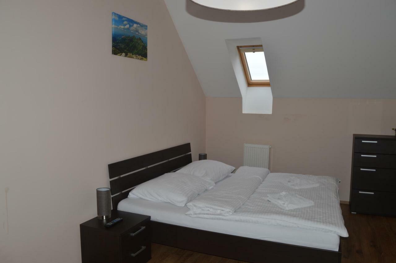 Apartman Erika Vel'ka Lomnica Exterior foto